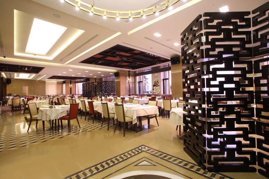 Lancaster Raouche Hotel Beirut Restaurante foto